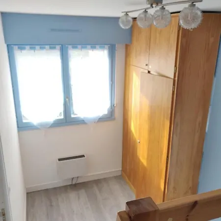 Apartamento F3 Pres Hippodrome Centre-ville *